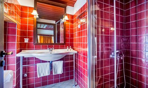 Dias Guesthouse - image 2