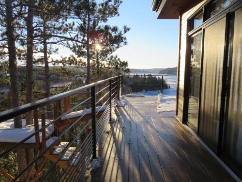 Gîte du Haut des Arbres - Accommodation - Saguenay