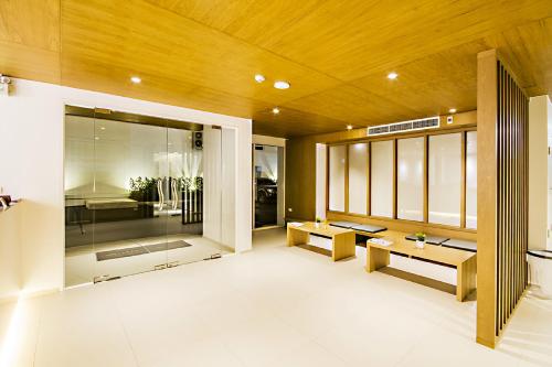 大廳, 詩拉查海風飯店 (Sriracha Seabreeze Hotel) in 春武里