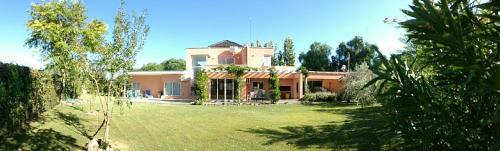 

La Ribera Home & Rest Mendoza
