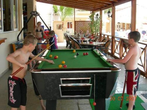 Summer Memories Aparthotel - image 13