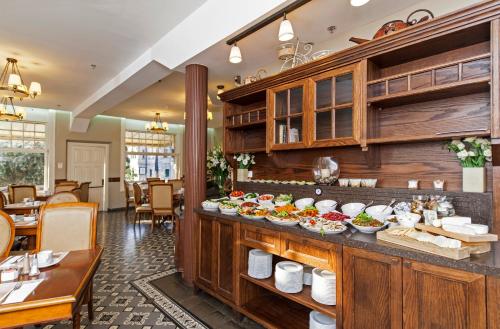 restavracija, The Colony Hotel in Haifa