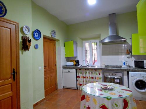 virtuve, Casa Rural La Perra Gorda in Zorita