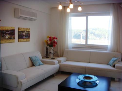  The Royal Links Apartment, Ferienwohnung in Sarigerme