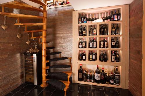 Stirling Luxury Chalet - image 12