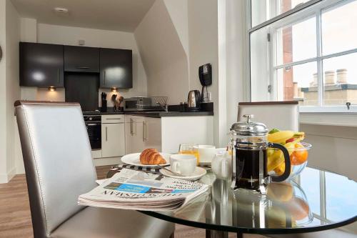 Braid Apartments by Mansley, Эдинбург