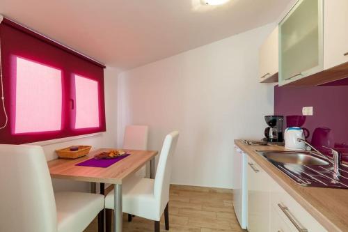  Apartmani Sanja Šuta in Podstrana