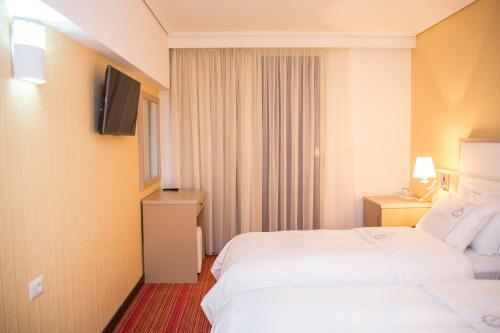 Santa Quaranta Premium Resort - image 7