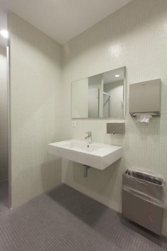 Hotel Alpha - image 2