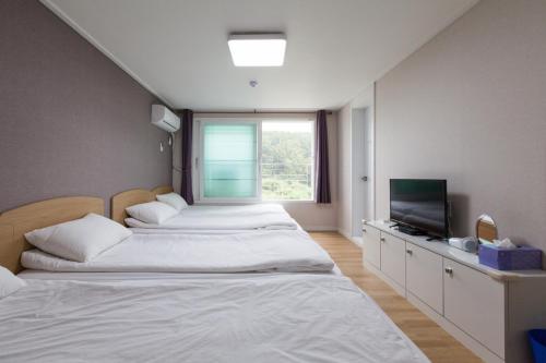 Edel Guesthouse