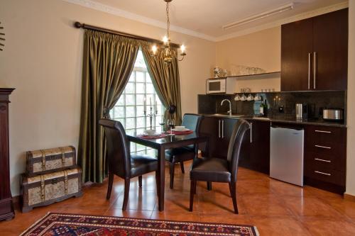 cuina, Aquanzi Lodge in Lanseria