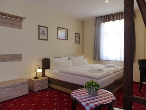 Hotel Friedchen mit eigener Fleischerei in Artern, Deutschland