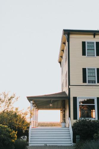93546608 Chebeague Island Inn