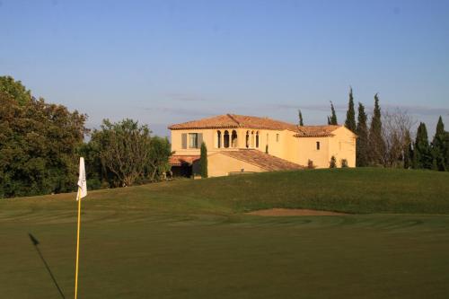 Villa Briali Pont Royal chambre d'hôte Golf International de Pont Royal