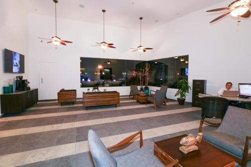 Lobby, Medano Hotel and Suites in Cabo San Lucas