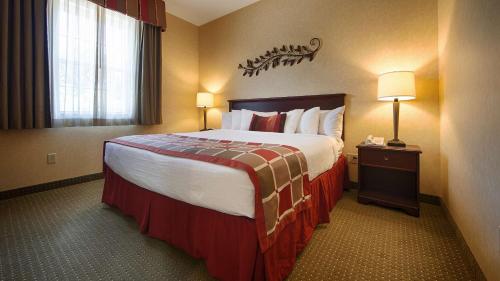 . Best Western Plus Ticonderoga