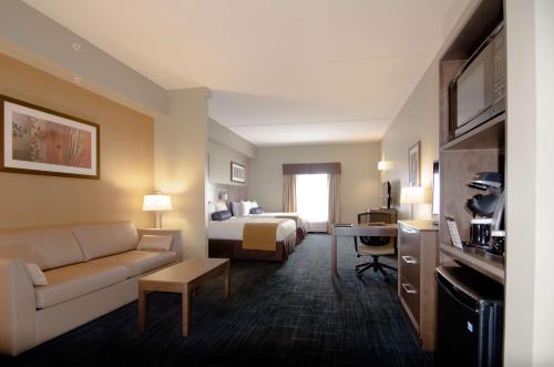 Best Western Plus Winnipeg West