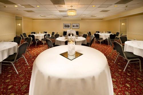 Best Western Premier Plaza Hotel & Conference Center