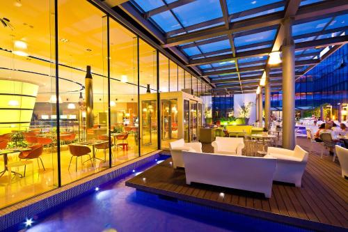 Jardín, UNA HOTELS T Hotel Cagliari in Cagliari