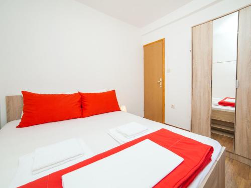 Standard One-Bedroom Apartment room in Apartments Ana
