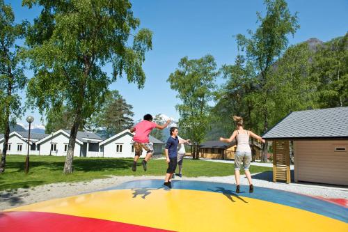 Játszótér, Kinsarvik Camping in Kinsarvik