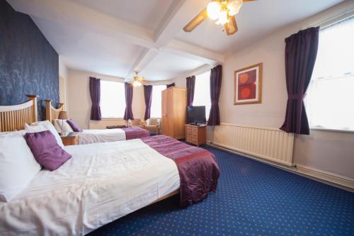 Castle Hotel in Devizes