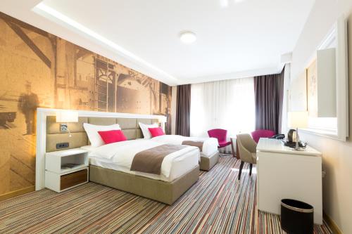 Hotel TESLA - Smart Stay Garni Belgrade