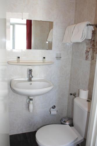 Hotel Sansa - image 14