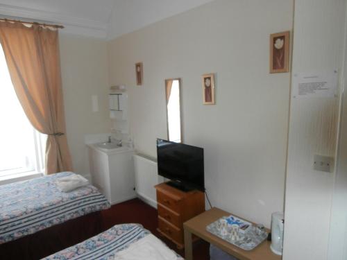 Monorene Guest House - main image