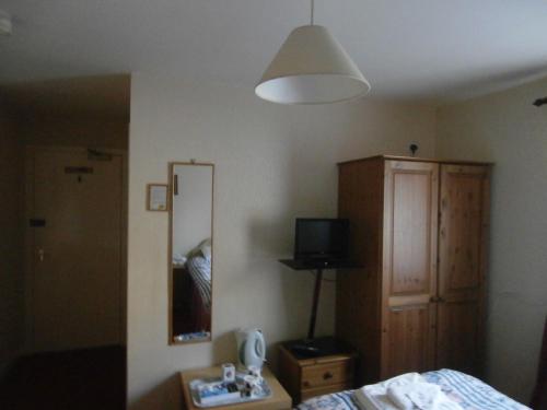 Monorene Guest House - image 9