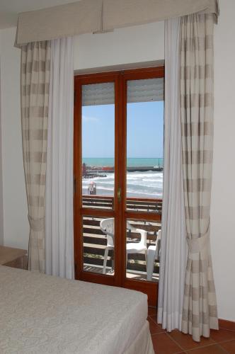 Hotel Miramare - image 2