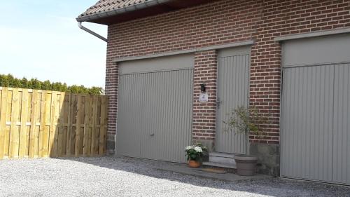 De kerselaar, Ferienwohnung in Overrepen