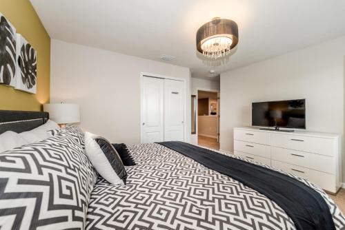 Stellar Disney Home