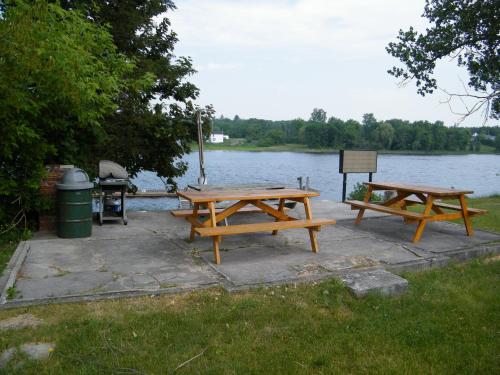 Campbellford River Inn