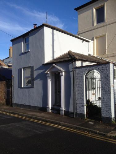 Victorian Cottage - The Beach Walmer