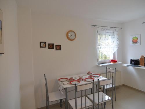 Pleasing Apartment in Elpe with Garden - Elpe