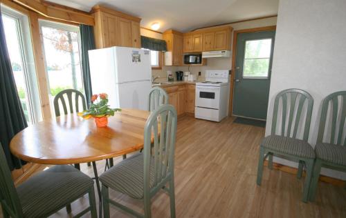 Konyha, Elmhirst's Resort in Keene (ON)