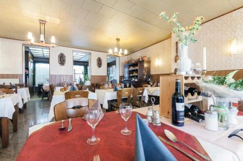 레스토랑, Hotel DeFive in 베도프