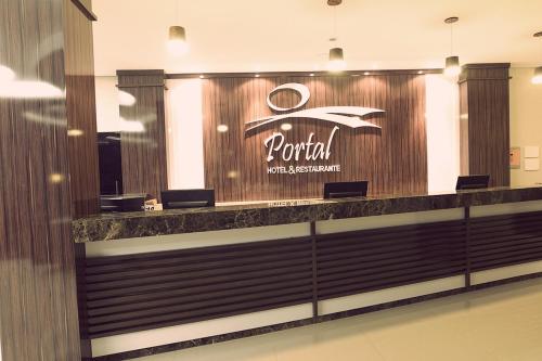 Vestabils, Hotel Portal in Carlópolis