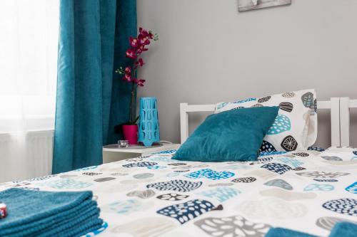 Grey House - image 8