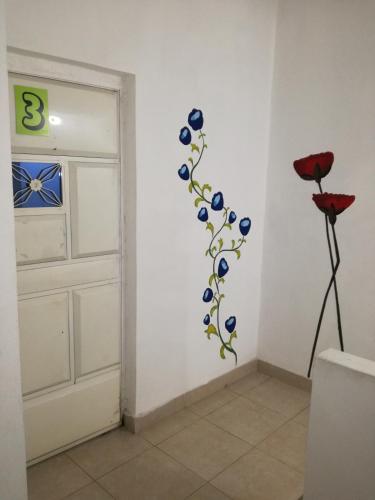 ทางเข้า, Francisco Habitaciones in มันตา