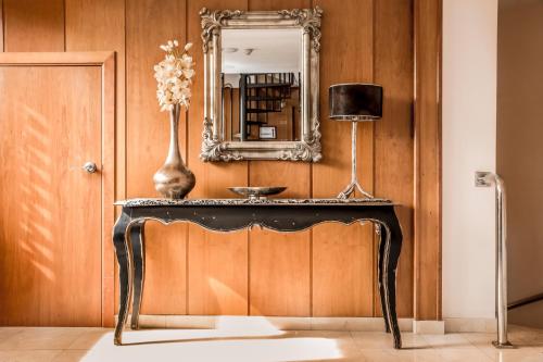 المرافق, Hotel Santa Isabel in مركز مدينة توليدو