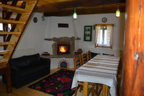 Létesítmények, Cabana Logolda in Cavnic