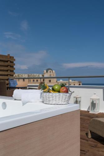 Bañera de hidromasaje, City Center Hotel in Rhodes