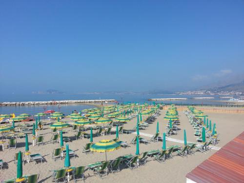Guesthouse Holiday Formia beach 1