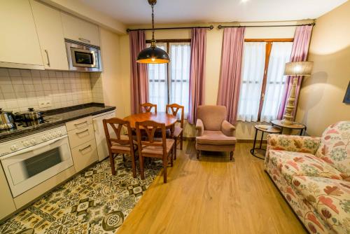 Apartamentos Las Fuentes - image 6
