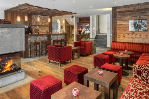 Hotel Phoenix - image 4