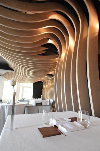 餐廳, 七號酒店 (The Seven Hotel) in 阿爾澤特河畔埃施