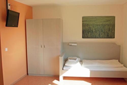 MOTEL ARBOTEL 24h self check-in - image 3