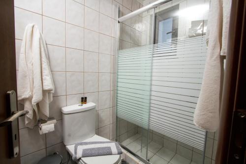 Agarathos Traditional Rooms with Pool Agarathos Traditional Rooms with Pool